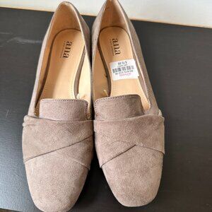 NWT a.n.a | Ana Ana Gray Suede Flat Loafers Size 7